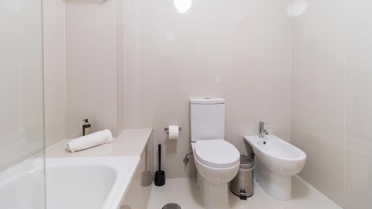 Bento Living By Lovelystay Porto Exterior photo